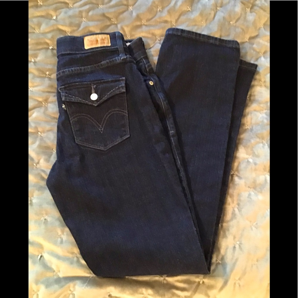 Levi’s jeans. Like NEW.